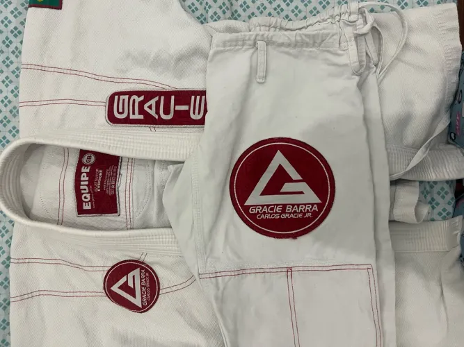 KIMONO A0 GRACIE BARRA