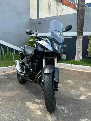 Honda CB500X 2023 7.800 km Prata