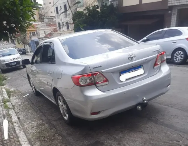 Toyota Corolla XEI 2.0 Flex 16V Aut. 2012