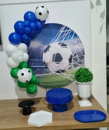 Pegue e monte festa na mesa