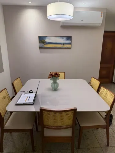 Mesa Com 6 Cadeiras