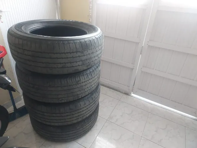 Pneu aro 18