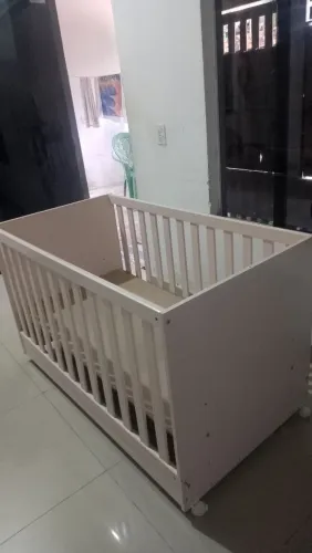 Vendo berço bem conservado
