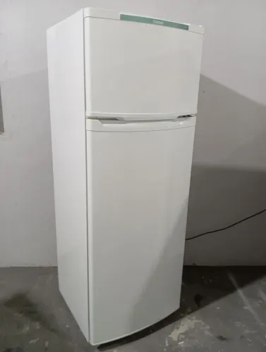 Geladeira Consul defrost conservada funcionando perfeitamente