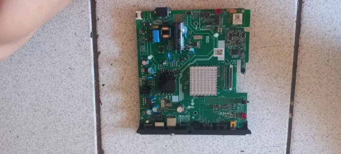 Vendo placa principal tv tcl semp