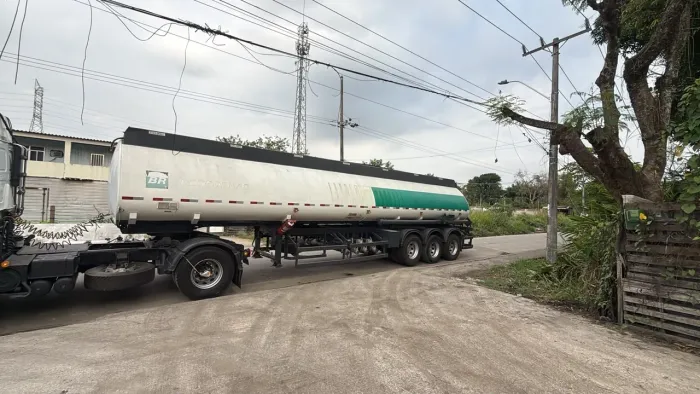 CARRETA GOTTI 35 mil litros compartimentada
