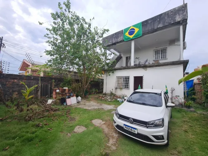 CASA À VENDA NO CONJUNTO HILÉIA
