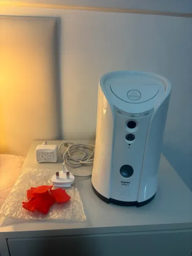 SKYMEE Petalk AI - Câmera para Pet + Petisqueira Automática | Pouco Uso