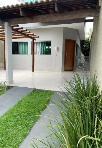 Casa à Venda - Jardim Califórnia 3 quartos (1 suíte) 1 banheiro 95 m² de área construí