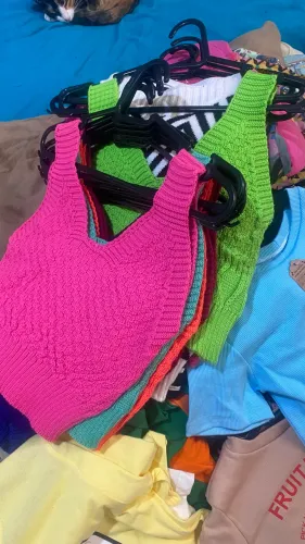 Lote de roupas de loja para revenda 50 peças