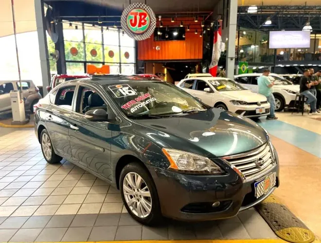 Nissan Sentra SL 2.0/ 2.0 Flex Fuel 16V Aut. 2016