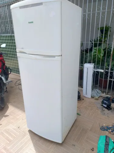 Geladeira Consul duplex Frost free