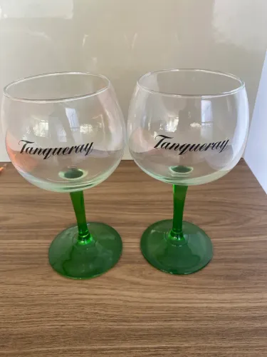 2 Taças de Gin Tanqueray 600ml vidro 
