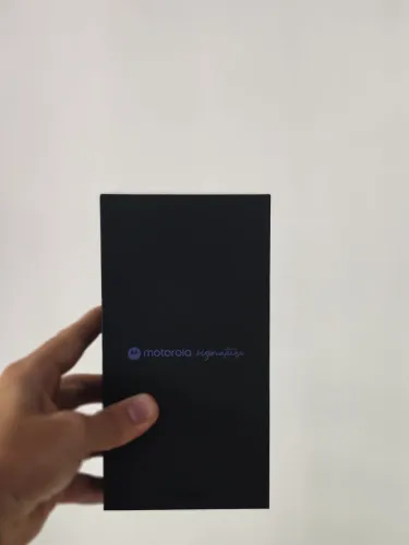 Motorola signature + buds loop
