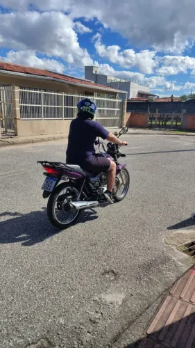 Aulas práticas de carro e moto Floripa - Treino para o DETRAN e habilitados