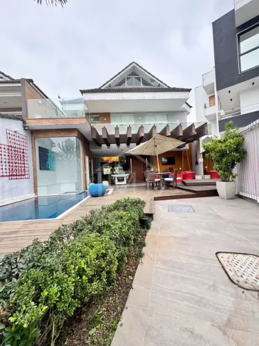 Casa mobiliada no Recreio Dos Bandeirantes, 3 suítes, 290m, piscina