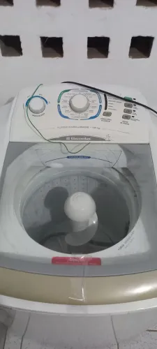 Lavadoura de roupa electrolux 10 kg