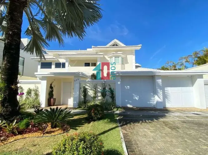 Barra da Tijuca | Casa de Condomínio 6 quartos, sendo 6 suites