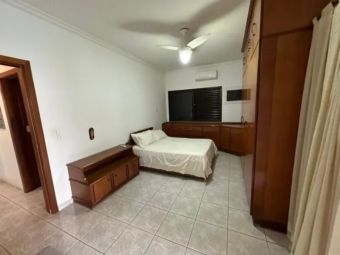 Imóvel para aluguel com 250 metros quadrados com 4 quartos em Jardim Itália - Cuiabá - MT