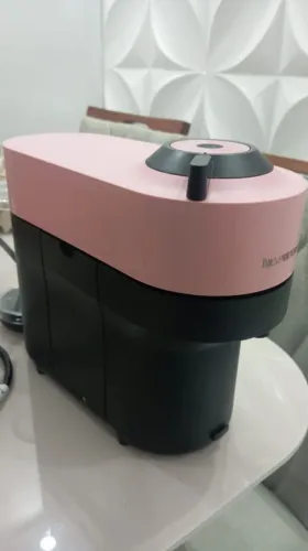 Cafeteira Nespresso Vertuo Pop Rosa