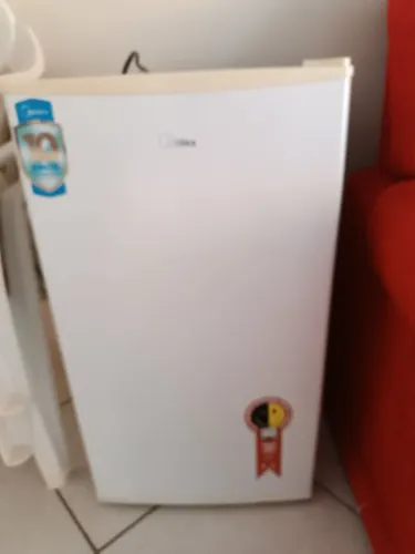 Frigobar midea 124 litros seminovo