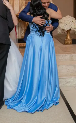 Vestido de festa azul serenity  Madrinha/ formatura 