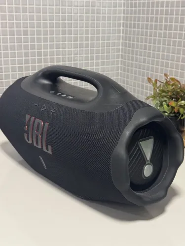 JBL 4
