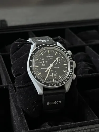 Moonswatch Mission To The Moon - Omega x Swatch