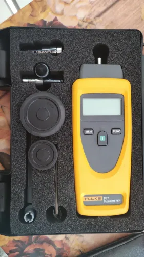 Tacômetro digital Fluke 931