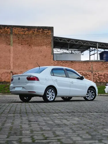 Volkswagen Voyage 1.6 MSI Flex 8V 4P 2022