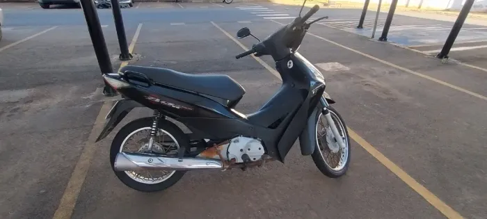 Moto biz 125 es