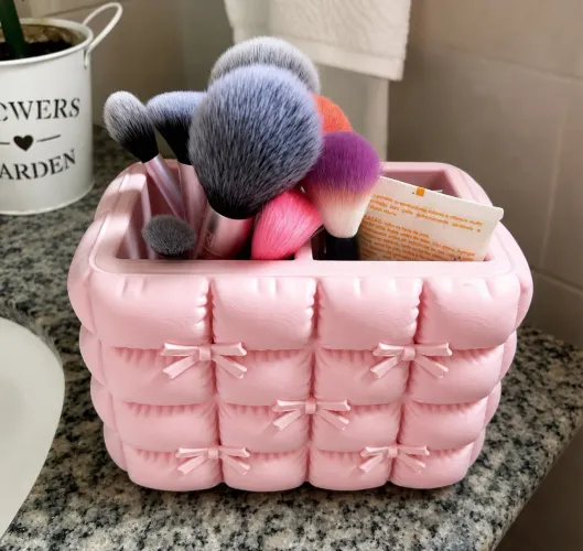 Porta pincéis de maquiagem 3d