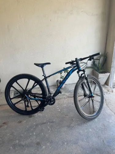 Bicicleta aro29 Oggi
