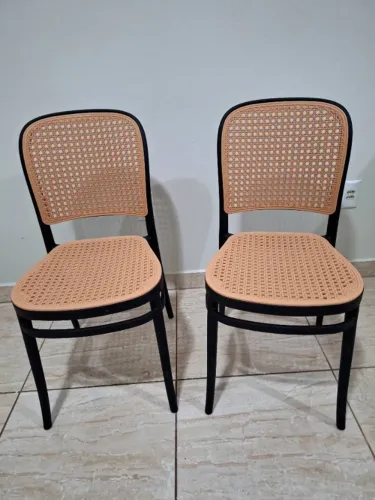 Kit de 2 Cadeiras Rattan Bitlar | Design Arabesco | Polipropileno | 120kg