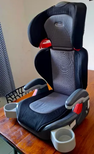 Cadeirinha infantil Graco articulada