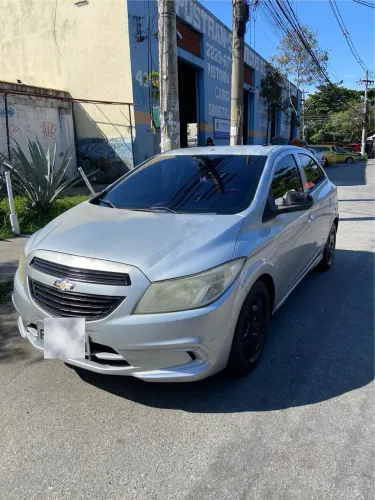 Chevrolet Onix JOY Hatch 1.0 8V Flex Mec. 4P 2017