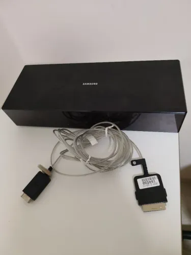 On connection Tv The Frame Samsung + cabo + controle