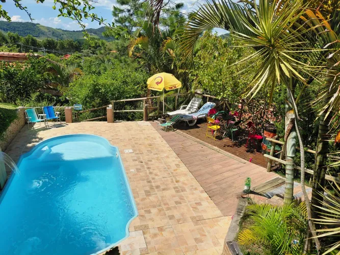 Chácara em Santa Branca. VENHA DESCANSAR COM SUA FAMÍLIA.
