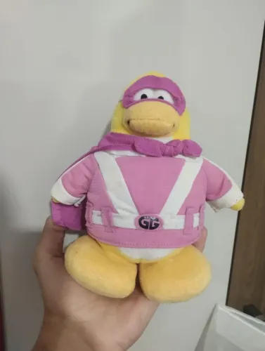 Pelúcia Pinguim Heróina