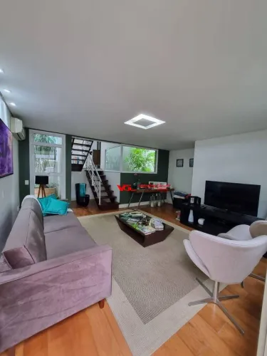 Sobrado com 3 dormitórios à venda, 140 m² por R$ 2.300.000,00 - Condomínio Palm Tree Resid