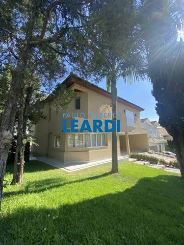 CASA EM CONDOMÍNIO - ALPHAVILLE 11 - SP