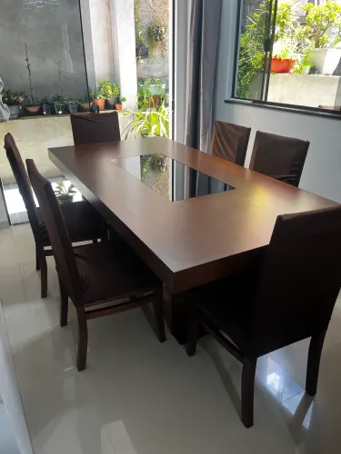 Mesa de Jantar 2,00m (Móveis Campo Largo) + 6 Cadeiras com Capas