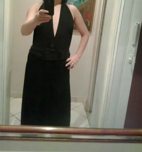 Vestido longo decotado de festa 