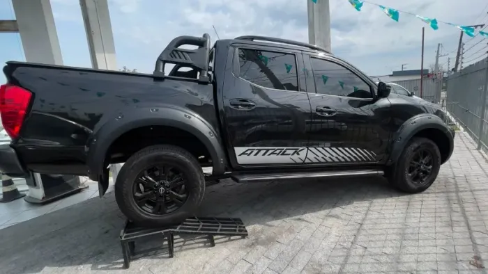 Nissan Frontier Attac.cd 4X4 2.3 Bi-TB Die. AUT 2025
