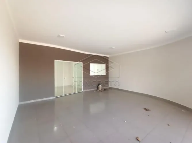 EXCELENTE CASA COM 2 DORMITÓRIOS E 1 SUÍTE EM BAURU/SP