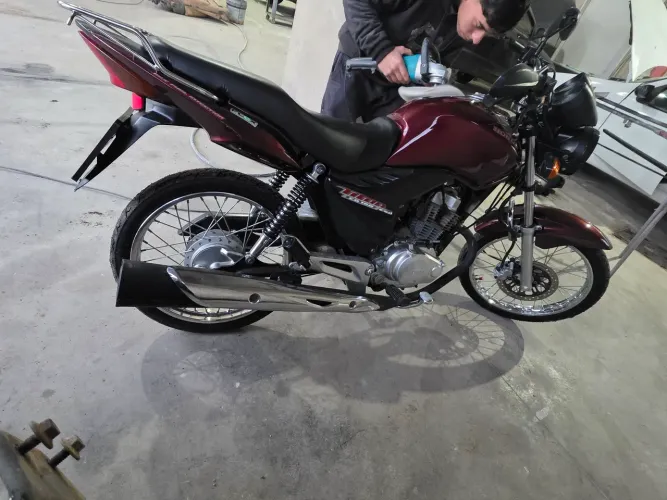 Moto top bem cuidada