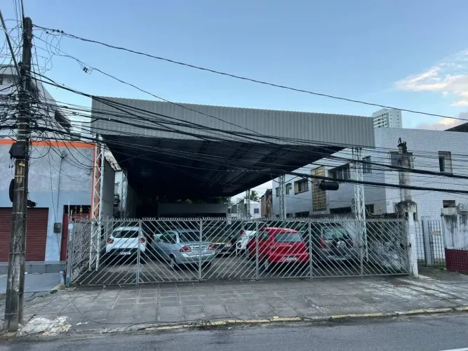 loja 400 metros na madalena