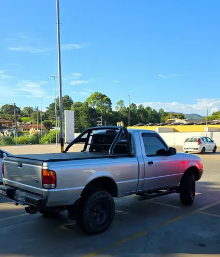 Ford Ranger XL 2.3 16V 137cv 4X2 CS Repower. 2001