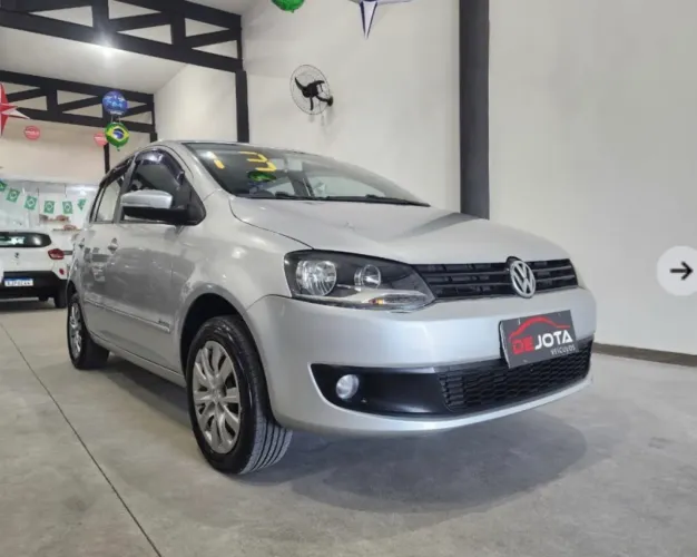 Volkswagen Fox 1.0 MI Total Flex 8V 3P 2013