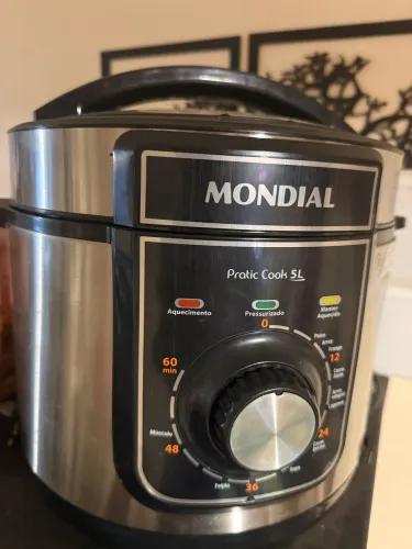 Panela de pressão elétrica